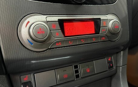 Ford Focus II рестайлинг, 2010 год, 699 999 рублей, 22 фотография