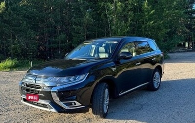 Mitsubishi Outlander III рестайлинг 3, 2019 год, 2 900 000 рублей, 1 фотография