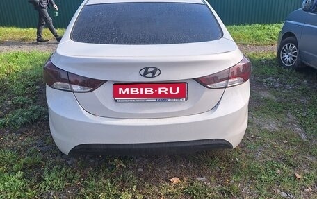 Hyundai Elantra V, 2012 год, 1 050 000 рублей, 1 фотография