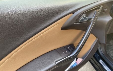 Opel Astra J, 2015 год, 860 000 рублей, 1 фотография