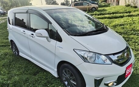 Honda Freed I, 2013 год, 1 300 000 рублей, 1 фотография