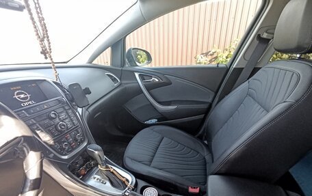 Opel Astra J, 2013 год, 1 170 000 рублей, 26 фотография