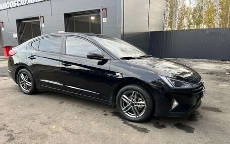 Hyundai Elantra VI рестайлинг, 2019 год, 1 600 000 рублей, 2 фотография