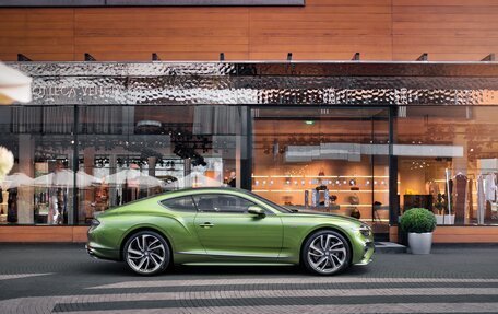 Bentley Continental GT, 2024 год, 61 000 000 рублей, 2 фотография