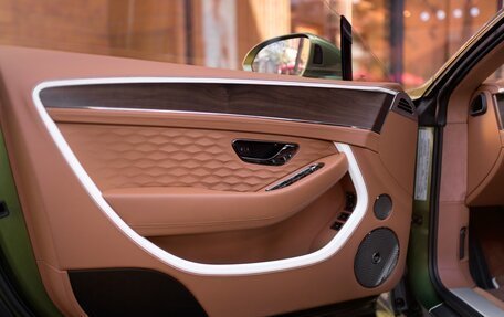 Bentley Continental GT, 2024 год, 61 000 000 рублей, 8 фотография