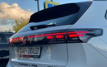 Volkswagen Tiguan, 2025 год, 4 879 000 рублей, 9 фотография