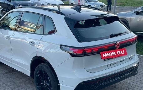Volkswagen Tiguan, 2025 год, 4 879 000 рублей, 13 фотография