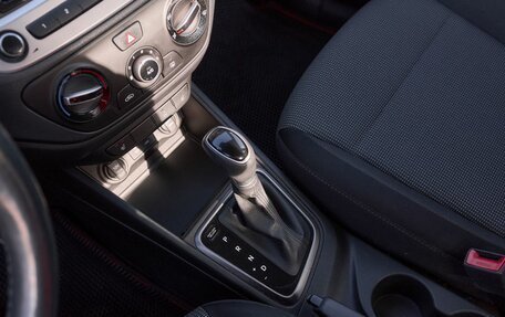 Hyundai Solaris II рестайлинг, 2018 год, 1 340 000 рублей, 8 фотография
