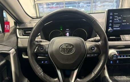 Toyota RAV4, 2021 год, 2 820 000 рублей, 14 фотография