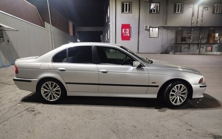 BMW 5 серия, 2001 год, 720 000 рублей, 4 фотография