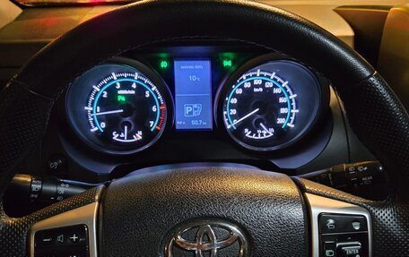 Toyota Land Cruiser Prado 150 рестайлинг 2, 2012 год, 3 400 000 рублей, 7 фотография