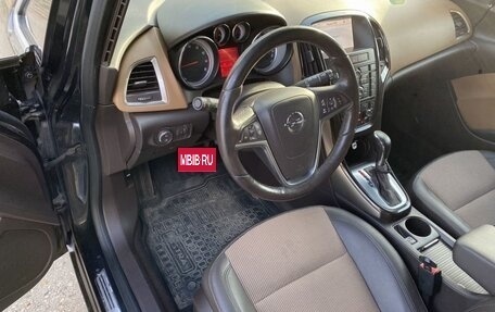 Opel Astra J, 2015 год, 860 000 рублей, 2 фотография