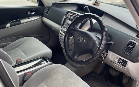 Toyota Opa I рестайлинг, 2002 год, 375 000 рублей, 14 фотография