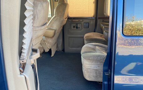 Chevrolet Express II, 2003 год, 1 995 000 рублей, 16 фотография