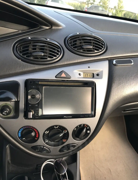 Ford Focus I рестайлинг, 2004 год, 300 000 рублей, 4 фотография