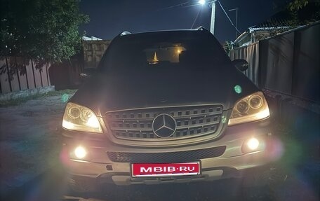 Mercedes-Benz M-Класс, 2005 год, 920 000 рублей, 1 фотография