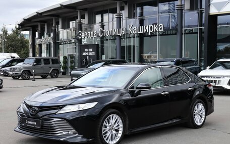 Toyota Camry, 2018 год, 2 740 000 рублей, 1 фотография