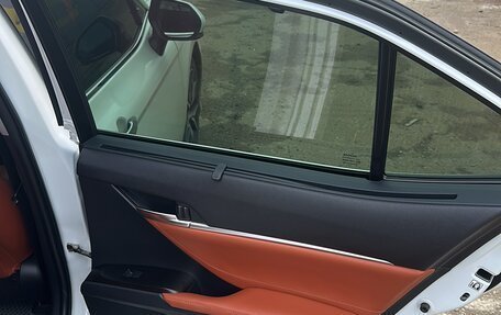 Toyota Camry, 2021 год, 3 810 000 рублей, 11 фотография