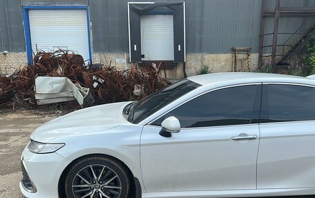 Toyota Camry, 2021 год, 3 810 000 рублей, 3 фотография
