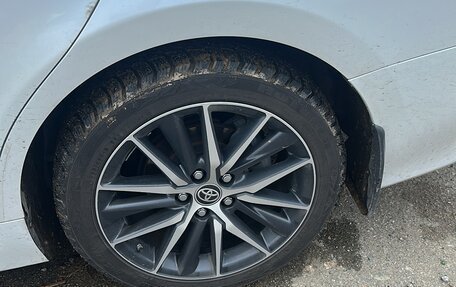 Toyota Camry, 2021 год, 3 810 000 рублей, 27 фотография