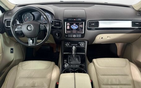 Volkswagen Touareg III, 2010 год, 1 445 000 рублей, 14 фотография