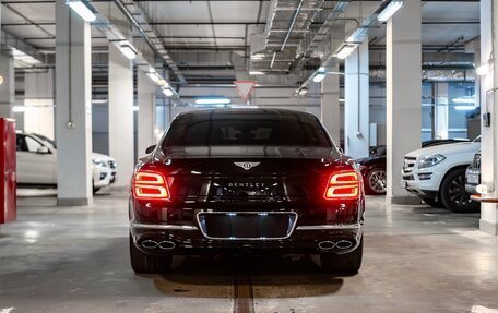 Bentley Flying Spur, 2023 год, 27 500 000 рублей, 3 фотография