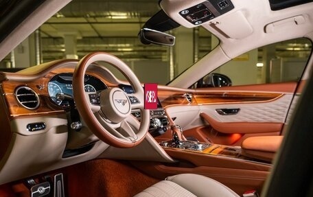 Bentley Flying Spur, 2023 год, 27 500 000 рублей, 11 фотография