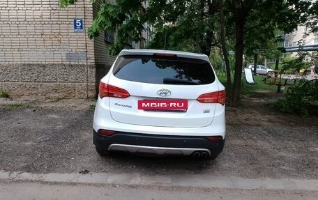 Hyundai Santa Fe III рестайлинг, 2013 год, 1 650 000 рублей, 2 фотография