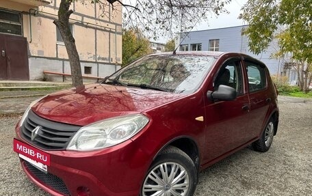 Renault Sandero I, 2010 год, 465 000 рублей, 2 фотография