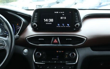 Hyundai Santa Fe IV, 2019 год, 2 990 000 рублей, 14 фотография