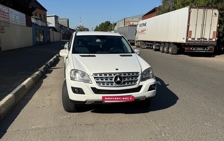 Mercedes-Benz M-Класс, 2008 год, 1 540 000 рублей, 3 фотография