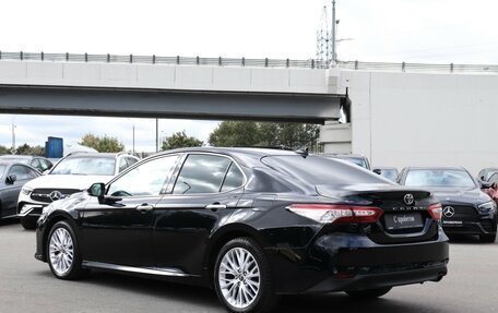 Toyota Camry, 2018 год, 2 740 000 рублей, 6 фотография