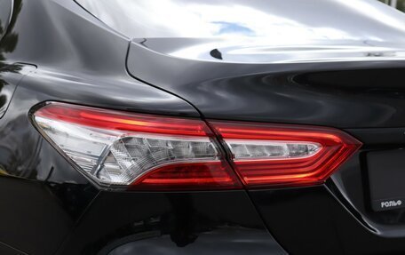 Toyota Camry, 2018 год, 2 740 000 рублей, 22 фотография