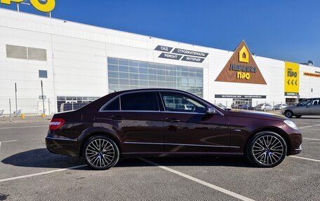 Mercedes-Benz E-Класс, 2009 год, 1 150 000 рублей, 2 фотография