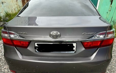 Toyota Camry, 2015 год, 1 890 000 рублей, 14 фотография