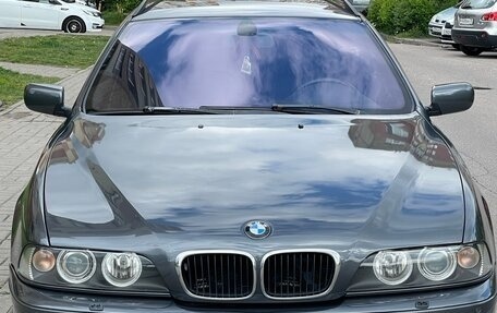 BMW 5 серия, 2002 год, 800 000 рублей, 11 фотография