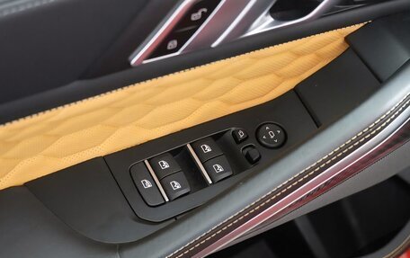 BMW X6 M, 2021 год, 10 200 000 рублей, 17 фотография