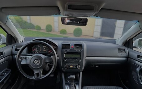 Volkswagen Jetta VI, 2010 год, 830 000 рублей, 19 фотография