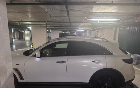 Infiniti FX II, 2009 год, 1 700 000 рублей, 4 фотография