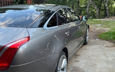 Jaguar XJ IV (X351), 2011 год, 1 640 000 рублей, 3 фотография