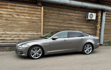 Jaguar XJ IV (X351), 2011 год, 1 640 000 рублей, 11 фотография