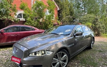Jaguar XJ IV (X351), 2011 год, 1 640 000 рублей, 15 фотография