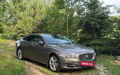Jaguar XJ IV (X351), 2011 год, 1 640 000 рублей, 9 фотография