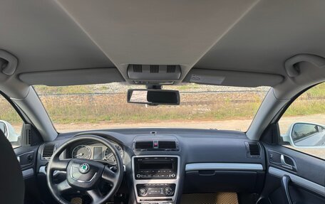 Skoda Octavia, 2012 год, 830 000 рублей, 10 фотография