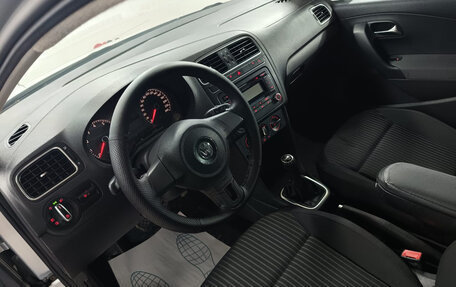 Volkswagen Polo VI (EU Market), 2011 год, 499 000 рублей, 10 фотография