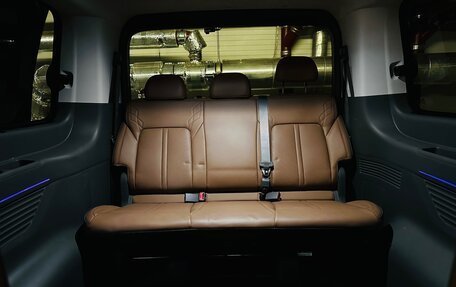 Hyundai Staria, 2023 год, 6 790 000 рублей, 12 фотография