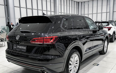 Volkswagen Touareg III, 2019 год, 3 850 000 рублей, 5 фотография