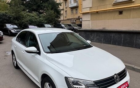 Volkswagen Jetta VI, 2017 год, 1 390 000 рублей, 2 фотография