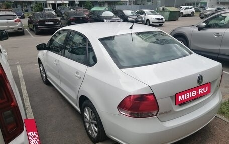 Volkswagen Polo VI (EU Market), 2015 год, 700 000 рублей, 7 фотография