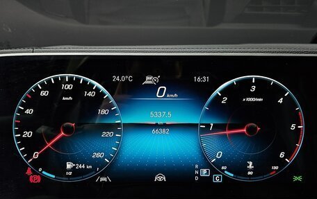 Mercedes-Benz GLE, 2022 год, 5 403 000 рублей, 15 фотография